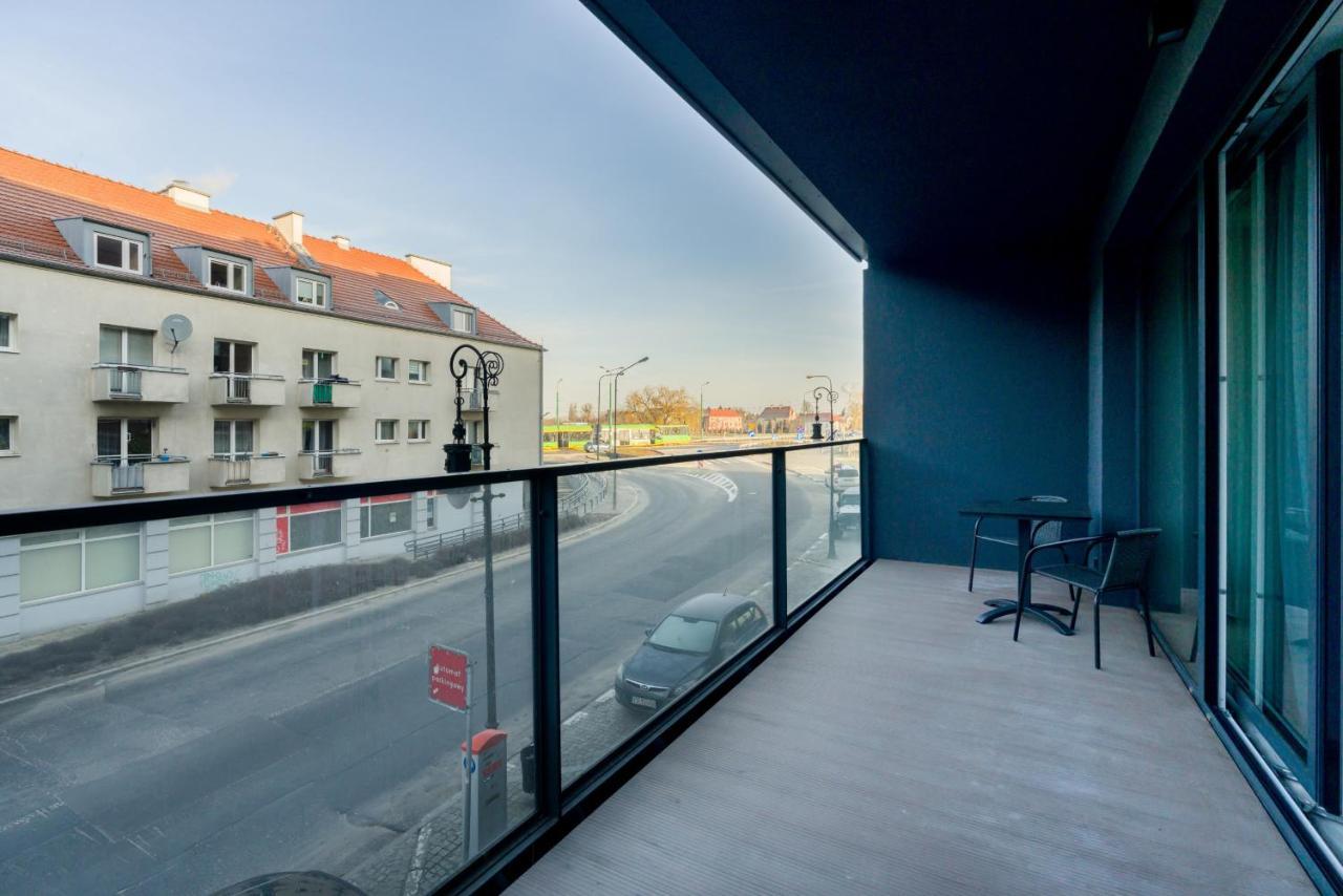 Apartments Poznan Chwaliszewo Residence With Free Garage By Noclegi Renters Екстер'єр фото